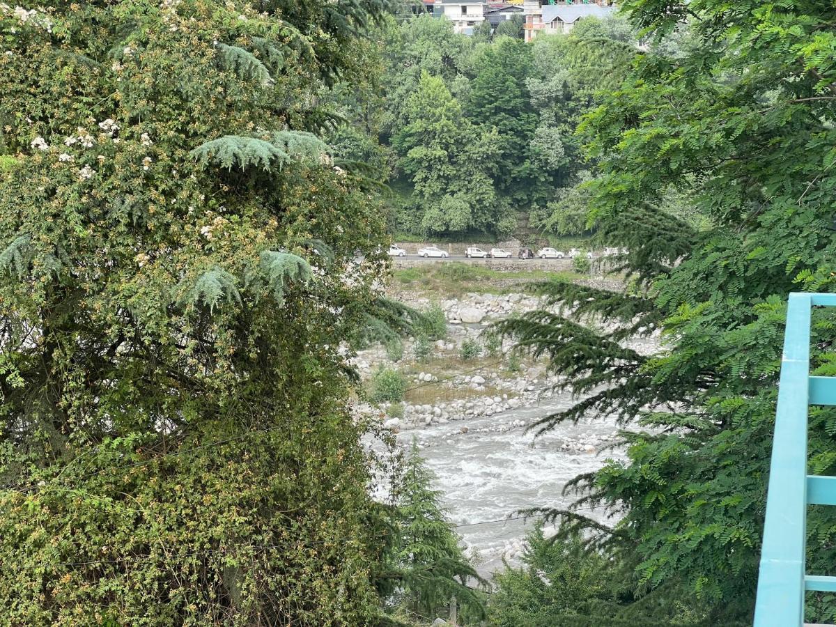 Hotel Mountain Majesty! Top-Rated Luxury Stay Amid Snowcapped Mountains With Balcony And Riverside Calm Manali  Ngoại thất bức ảnh