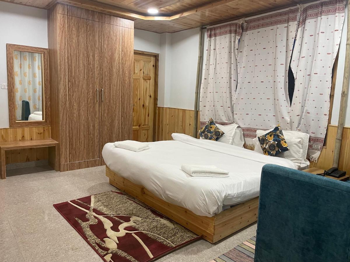 Hotel Mountain Majesty! Top-Rated Luxury Stay Amid Snowcapped Mountains With Balcony And Riverside Calm Manali  Ngoại thất bức ảnh