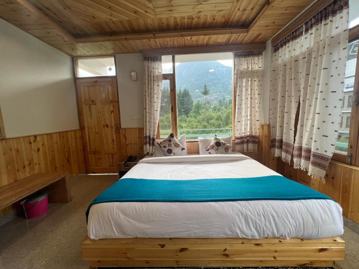 Hotel Mountain Majesty! Top-Rated Luxury Stay Amid Snowcapped Mountains With Balcony And Riverside Calm Manali  Ngoại thất bức ảnh