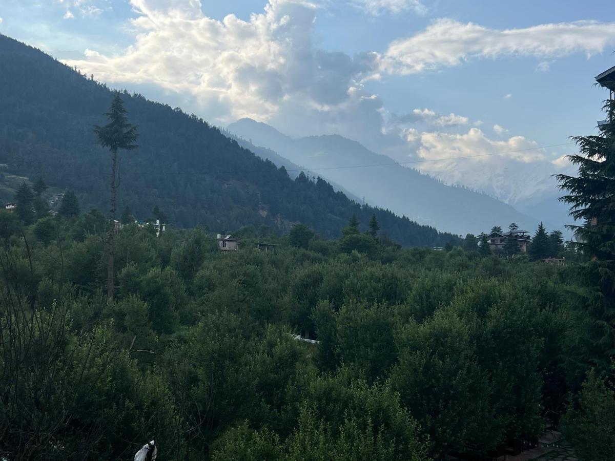 Hotel Mountain Majesty! Top-Rated Luxury Stay Amid Snowcapped Mountains With Balcony And Riverside Calm Manali  Ngoại thất bức ảnh