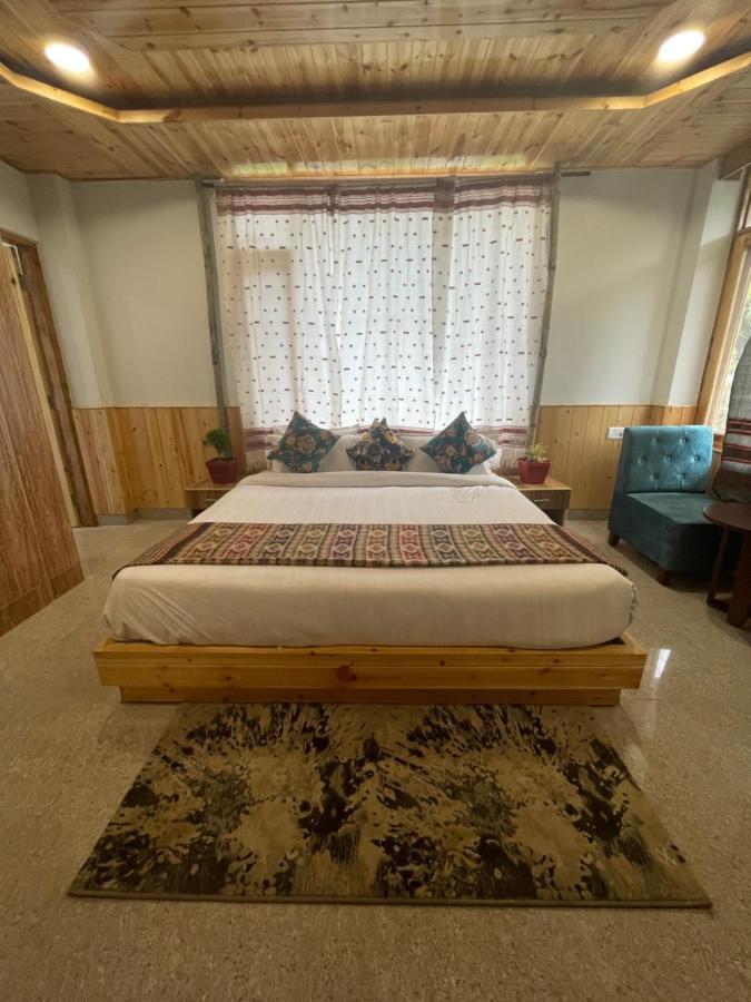 Hotel Mountain Majesty! Top-Rated Luxury Stay Amid Snowcapped Mountains With Balcony And Riverside Calm Manali  Ngoại thất bức ảnh